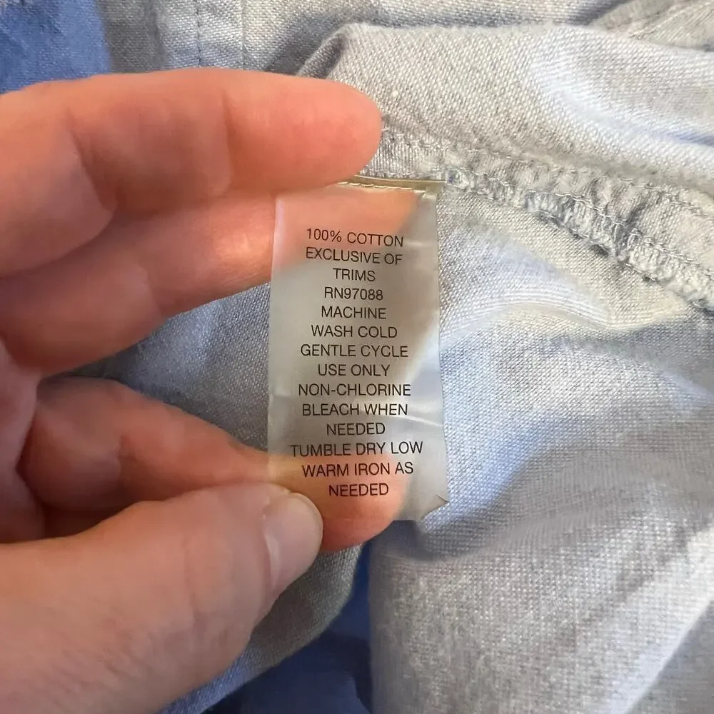 Delia’s Y2K Denim Shirt Chambray Button Down 2000's Lt Blue Long Sleeve Medium - Picture 8 of 8